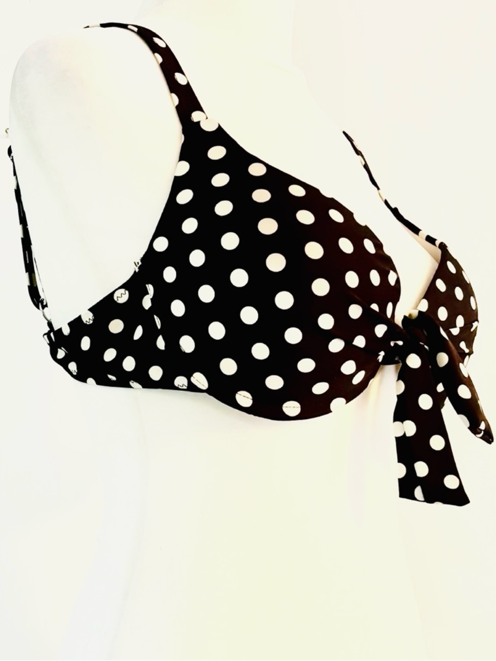 B. Rio Blue Brown and White Polka Dot Tie-Front Bikini Swim Top Large 36 C NWT